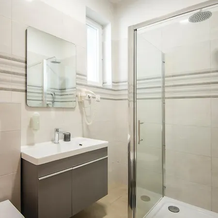 D&a Amphitheatre With Free Parking * Pula