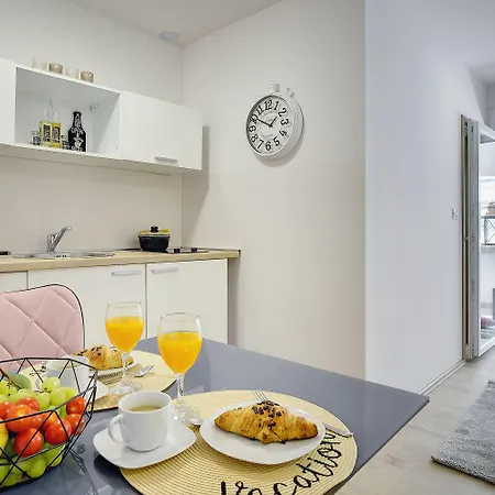 D&a Amphitheatre With Free Parking Apartamento Pula