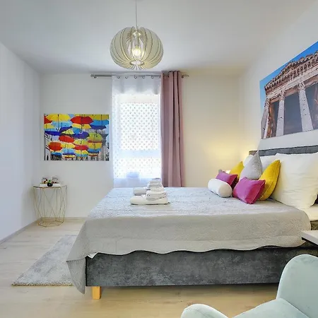 D&a Amphitheatre With Free Parking *