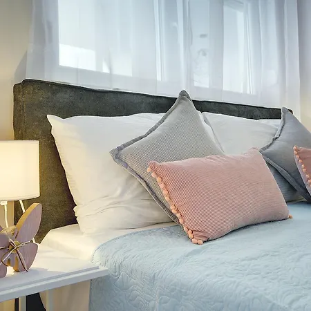 D&a Amphitheatre With Free Parking 普拉