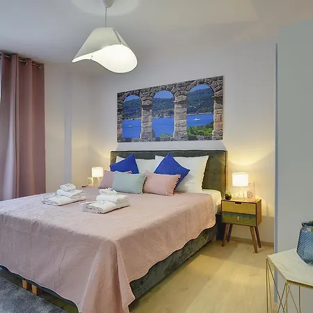 Apartmán D&a Amphitheatre With Free Parking *