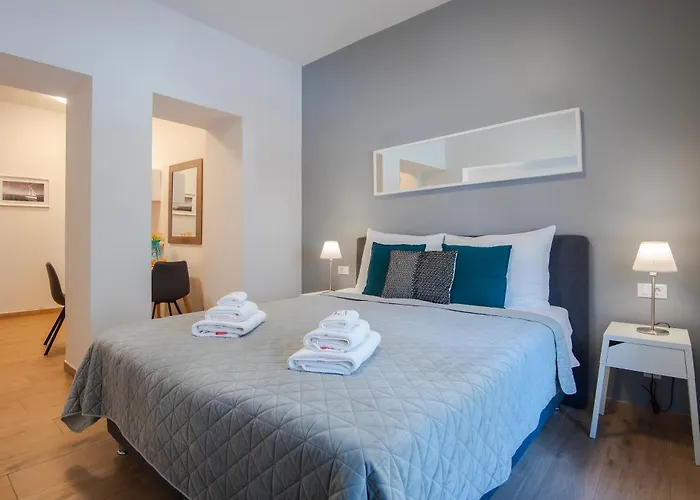 D&a Amphitheatre With Free Parking *