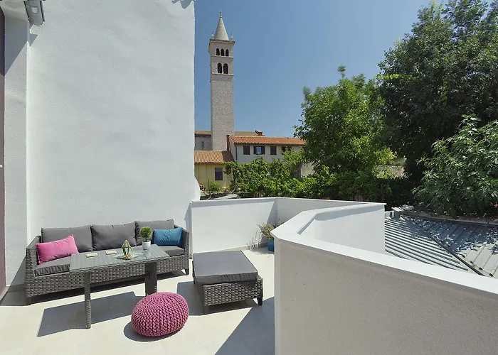 D&a Amphitheatre With Free Parking Pula