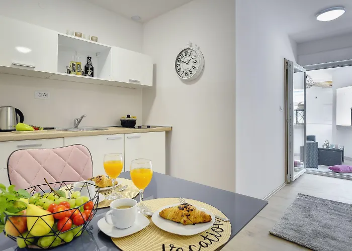 D&a Amphitheatre With Free Parking Apartamento Pula