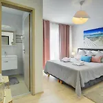 D&a Amphitheatre With Free Parking Apartment Pula